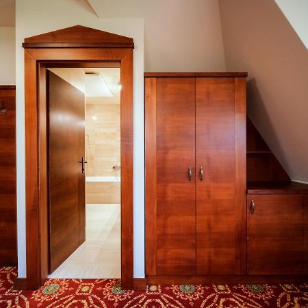 Hotel Fortna Хрудим Номер фото