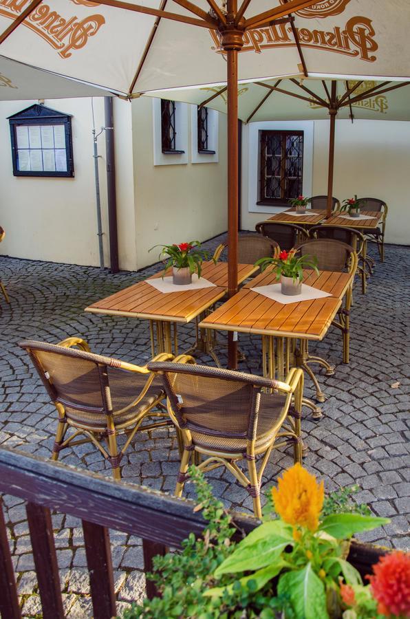 Hotel Fortna Хрудим Экстерьер фото